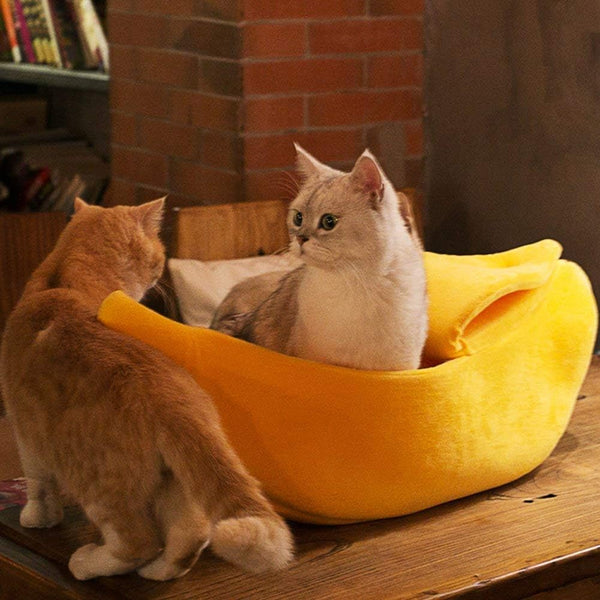 Cozy Banana Pet Cave