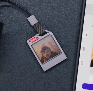 Battery-free NFC Passive Tri-color E-ink Keychain